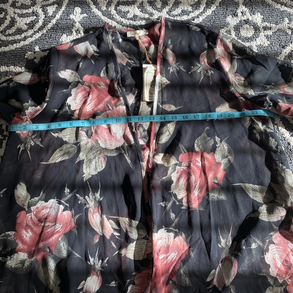 easel Tops Easel Floral Kimono Nwt Poshmark